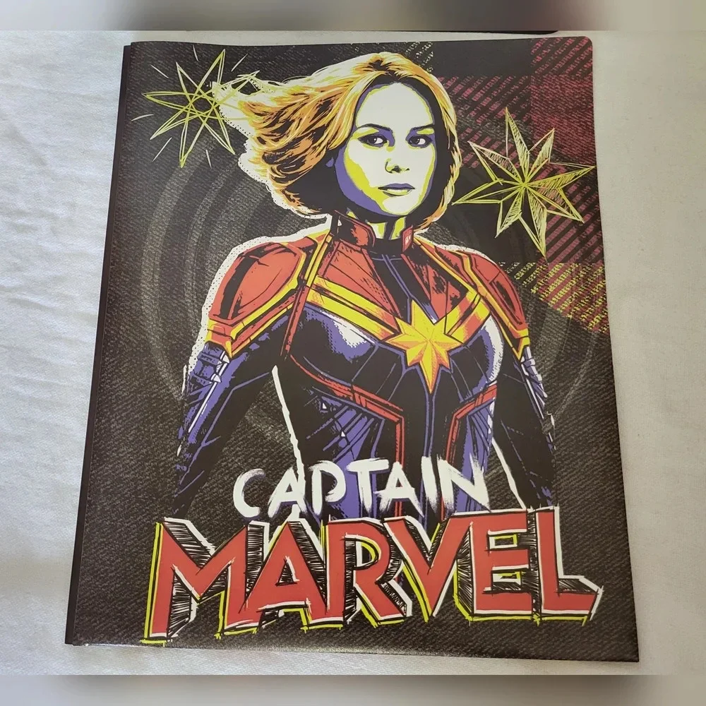 New 4‎ Piece Bundle Marvel Captain Marvel Spiral Notebooks and Poly Folder